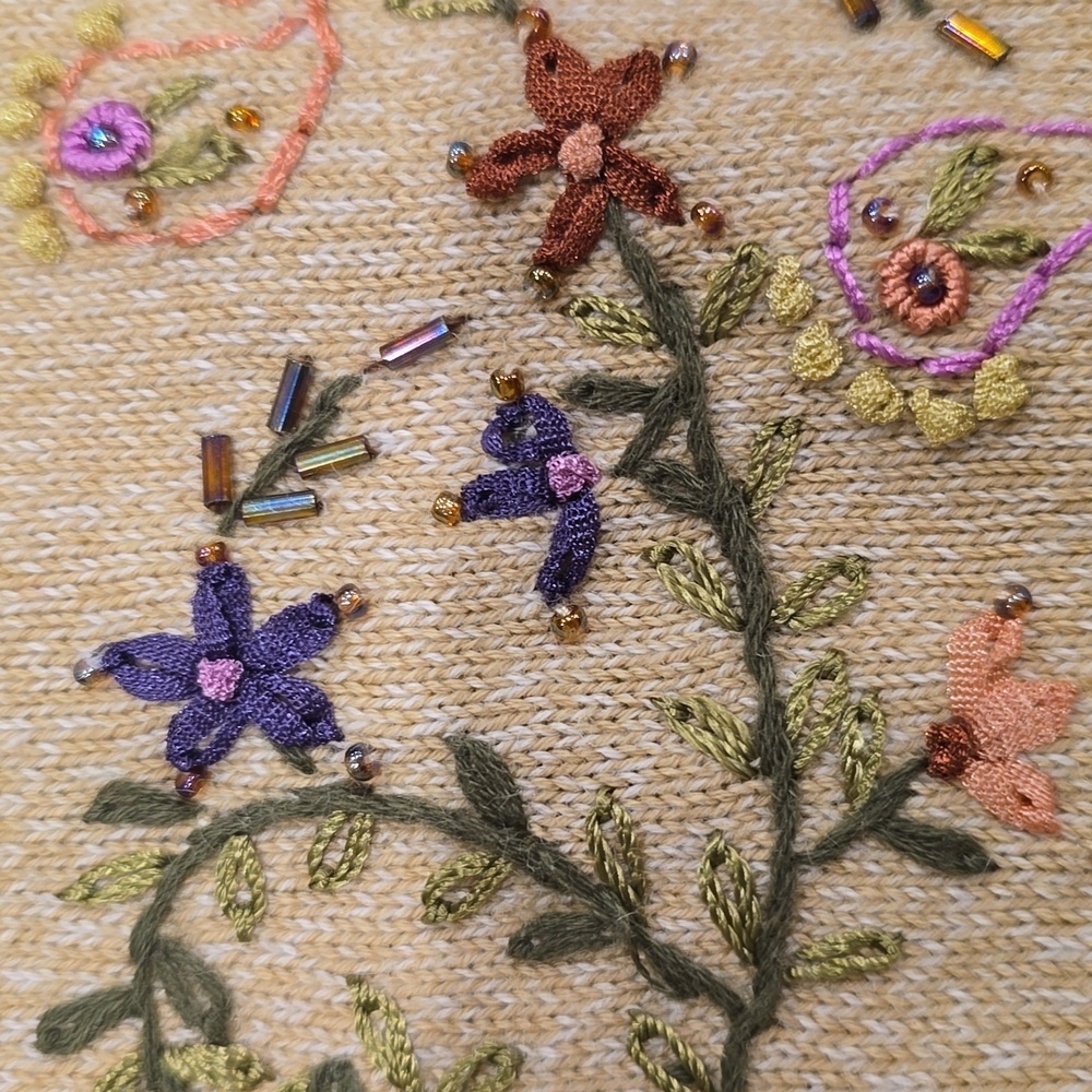 Floral Patterned Beige Sweater - image 5